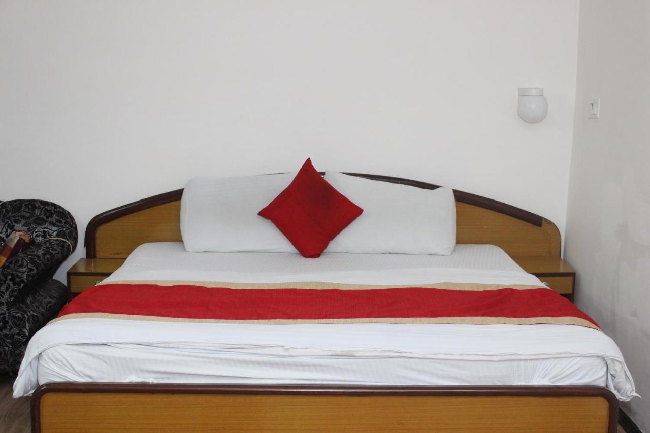 Hotel Dolls Inn Nainital Eksteriør bilde